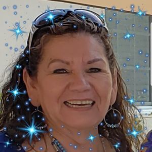 Meet your Posher, Elvia